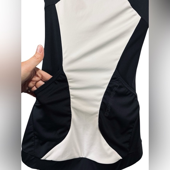 Louis Garneau, Sleeveless Cycling Jersey, Small, Black & White 🚲 - Picture 9 of 10